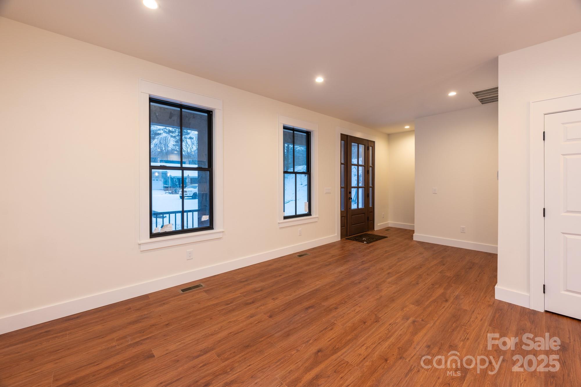 Poplar Hills - Residential