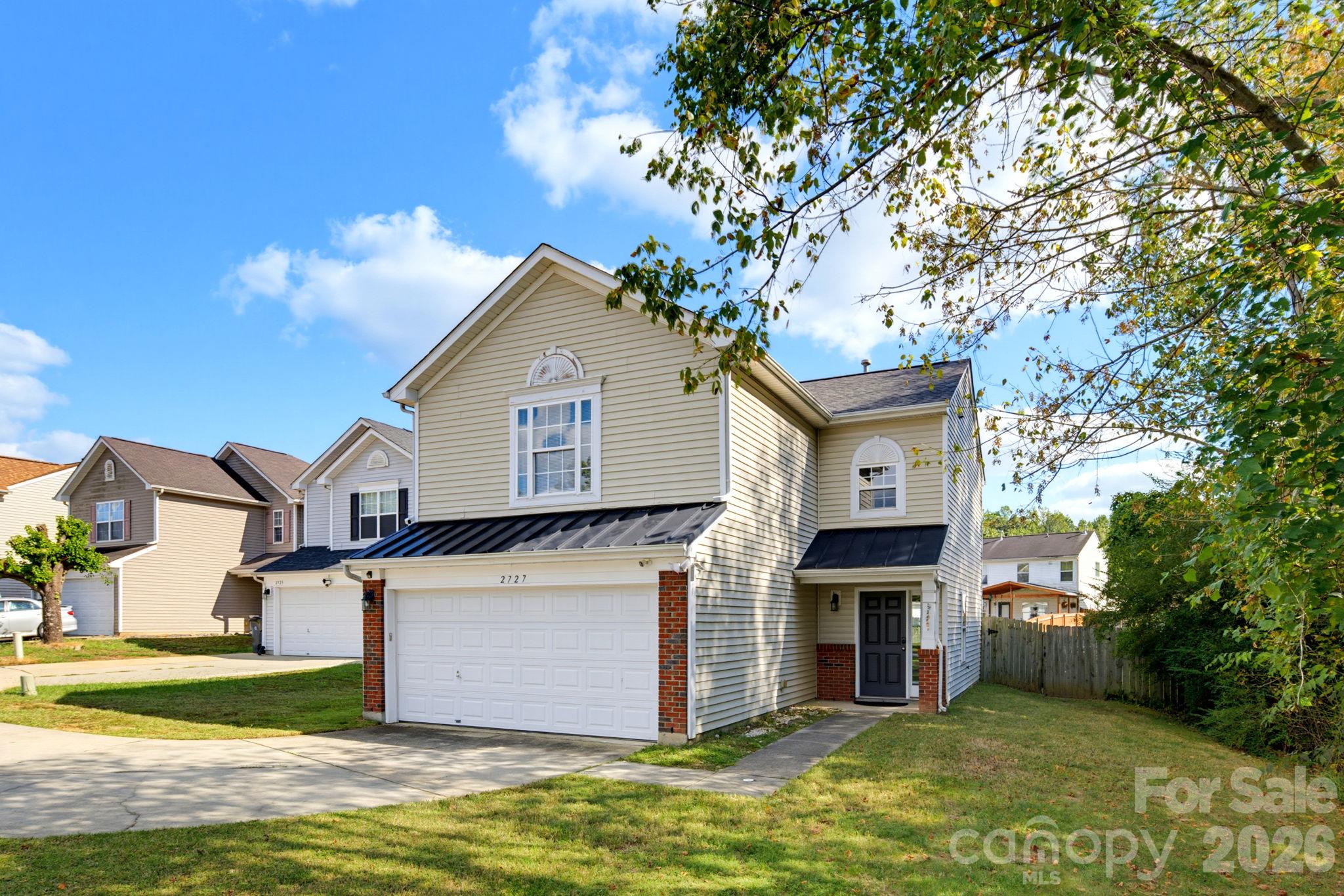 2727 Valley Court