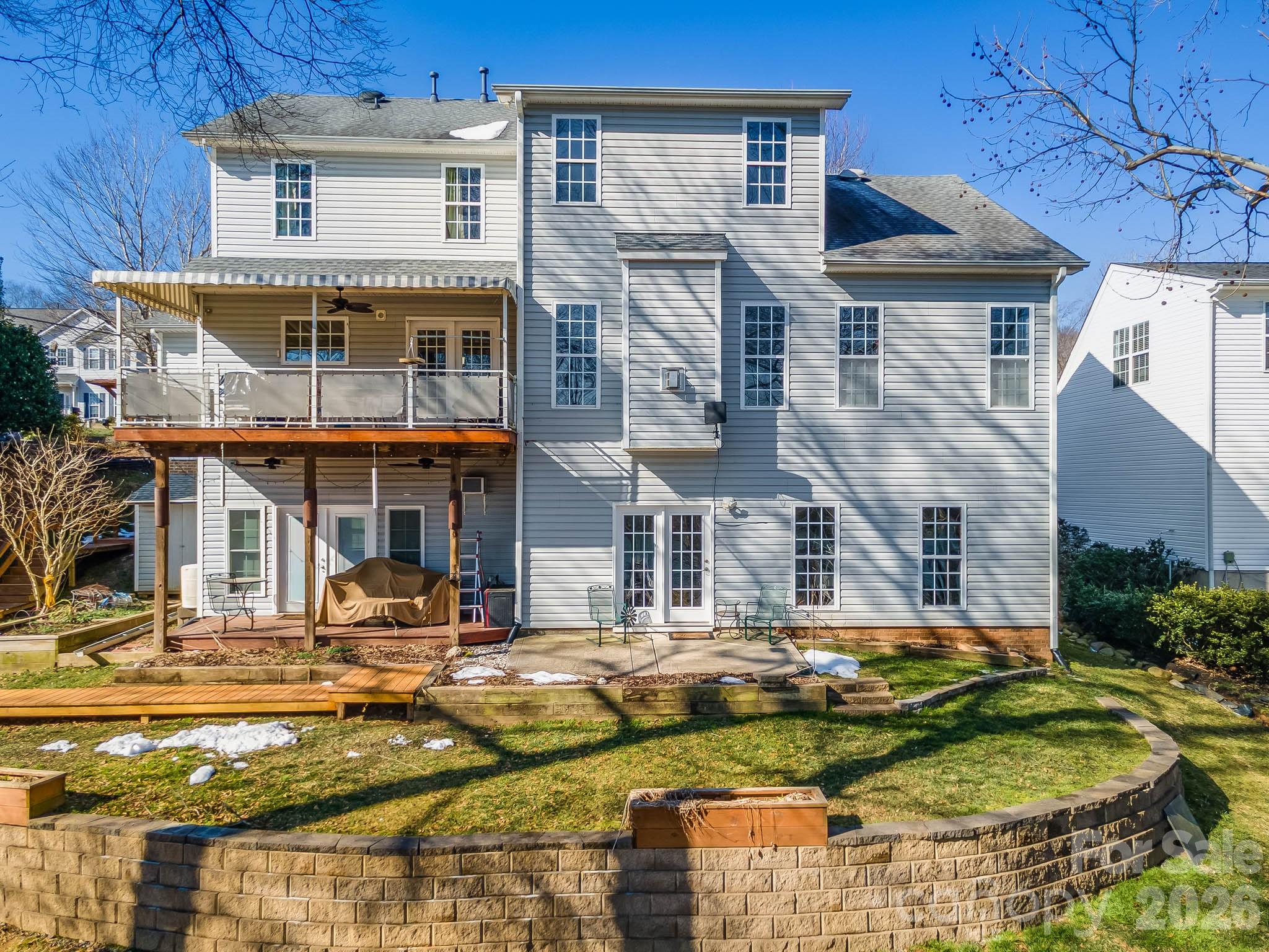 Riverfront - Residential