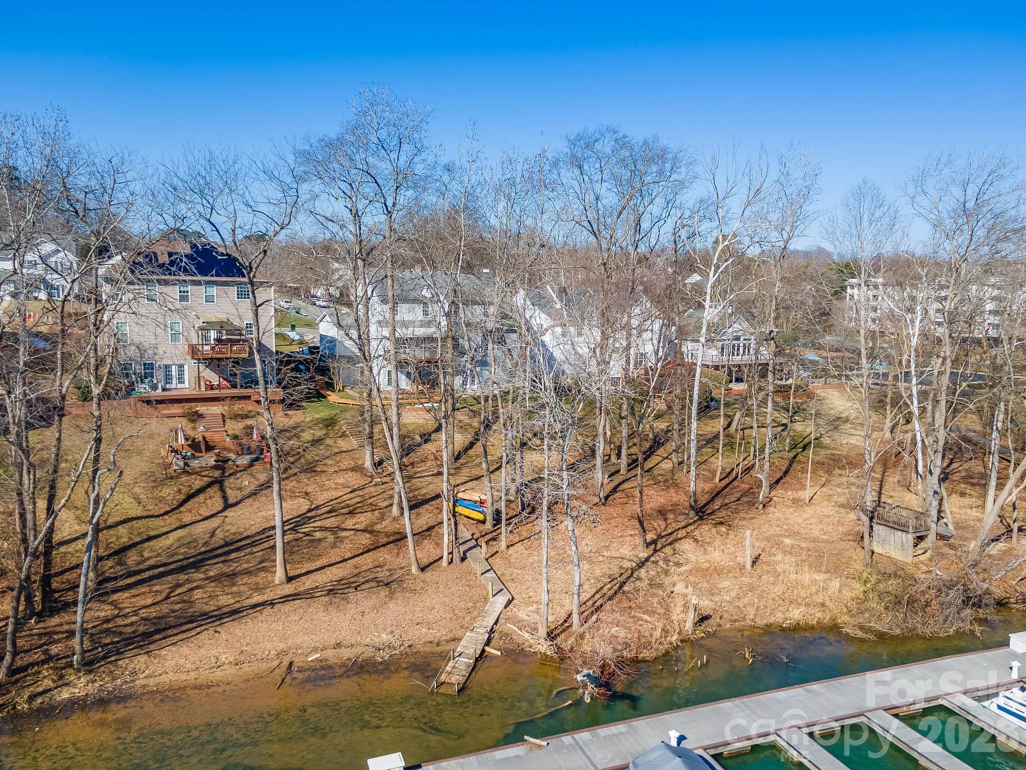 Riverfront - Residential