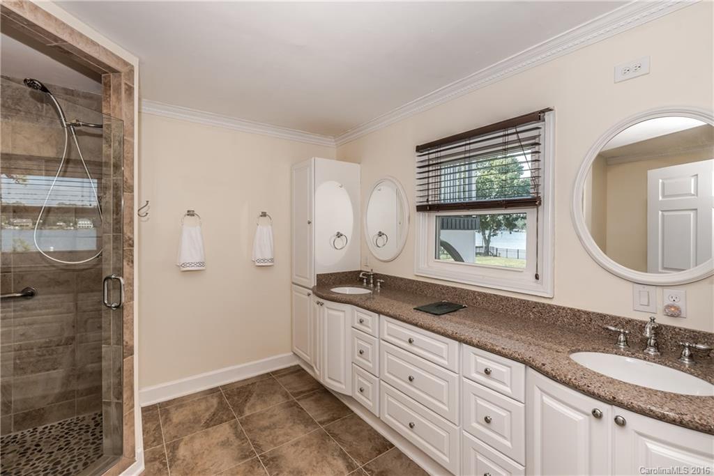 BAHIA BAY - Residential