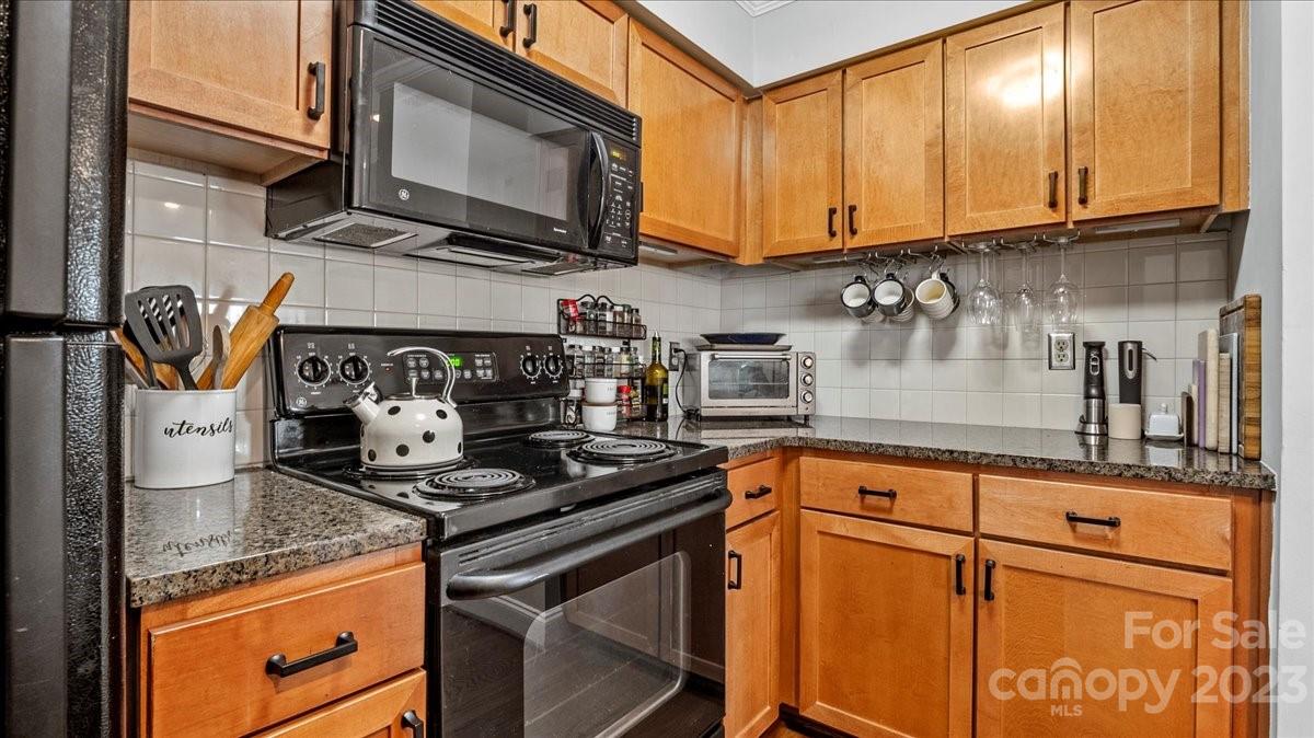 The Villages of Eastover Glen - Residential