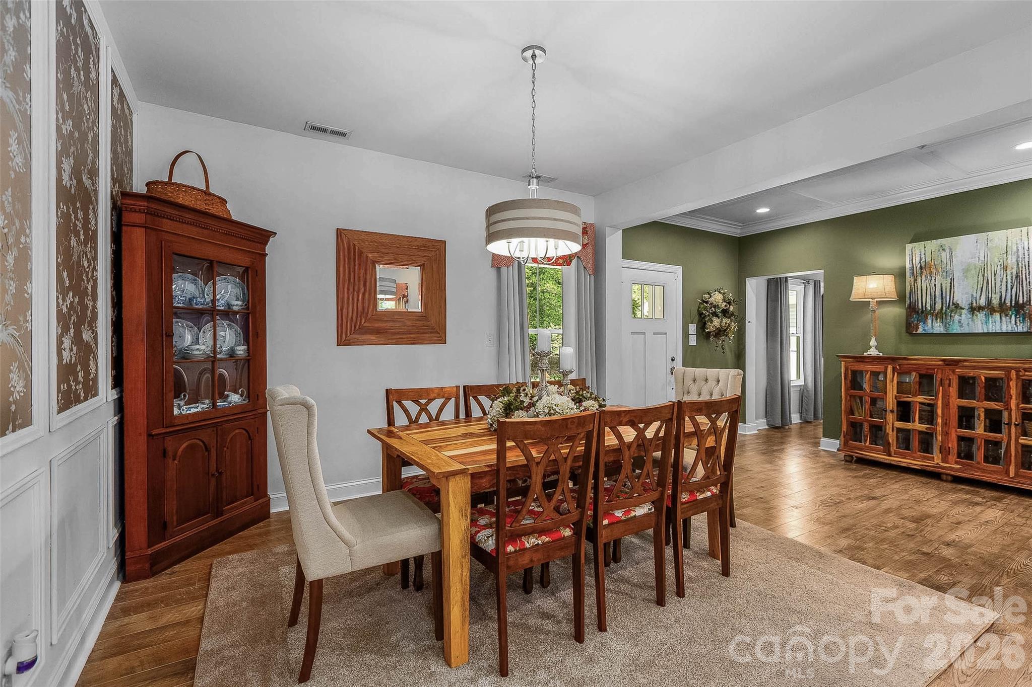 Yachtsmans Point - Residential