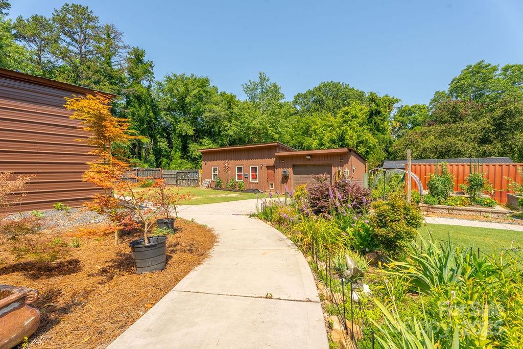 Boulevard Acres - Residential