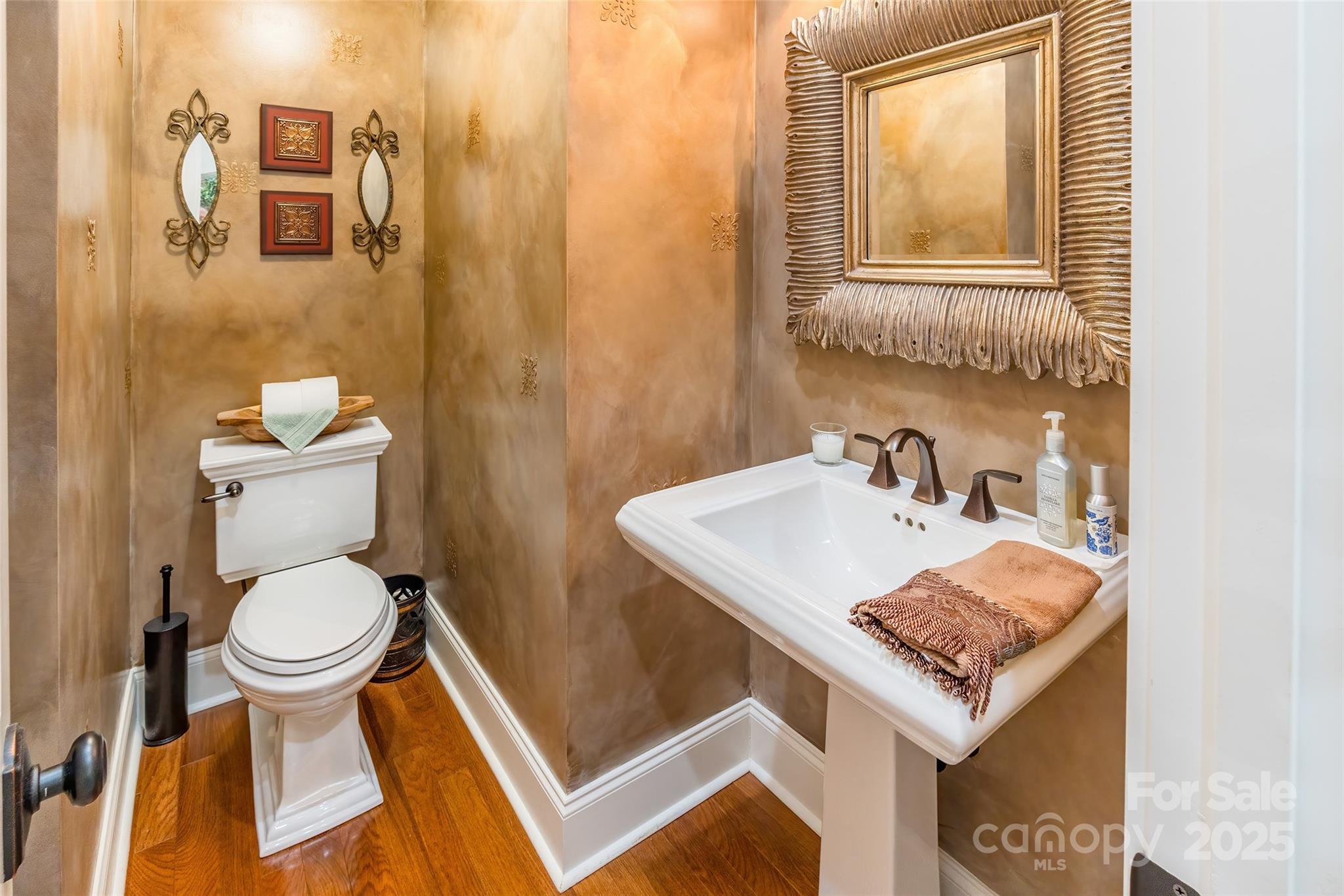 Eagle Pointe - Residential