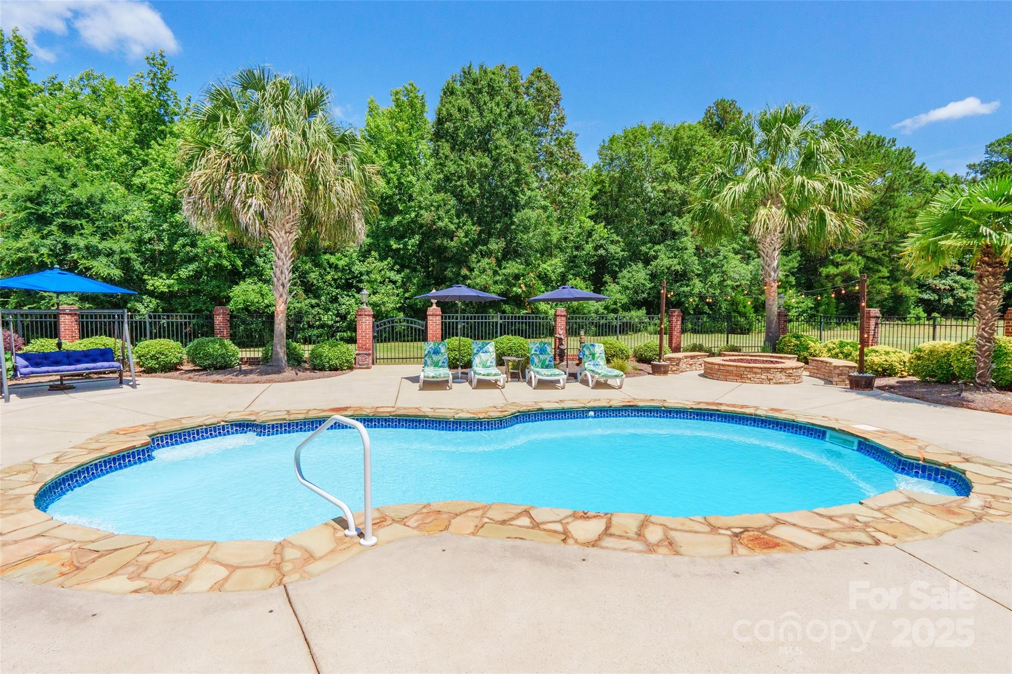 Eagle Pointe - Residential