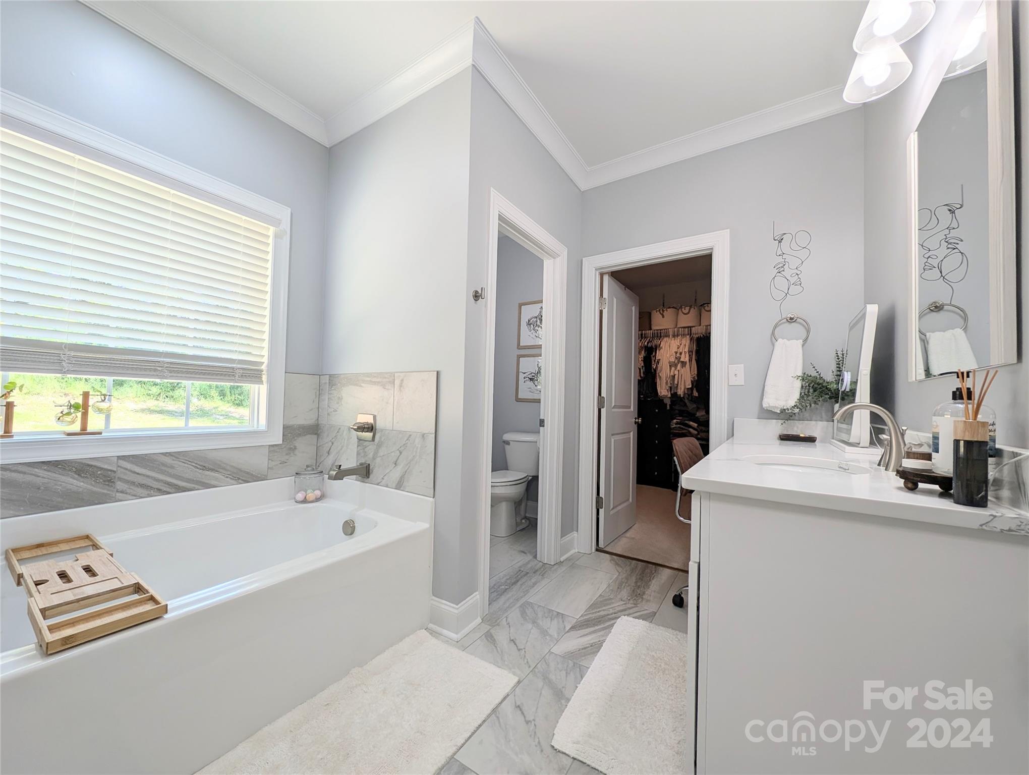 Ole Eastpointe - Residential