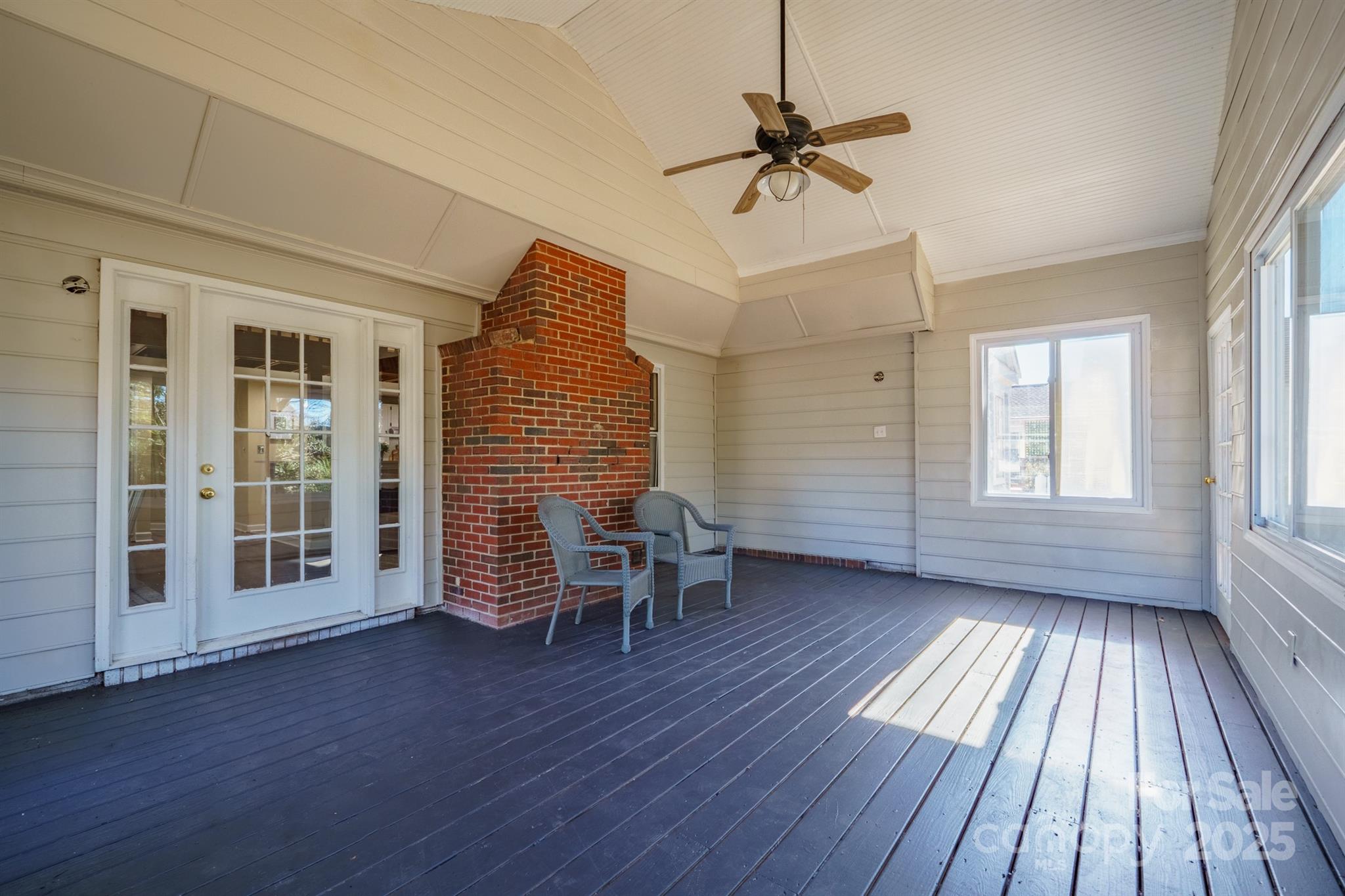 Wessex Square - Residential