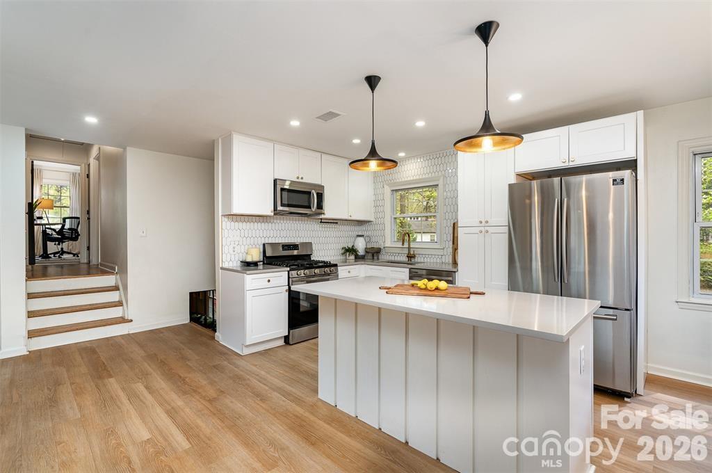 3524 Donovan Place 25