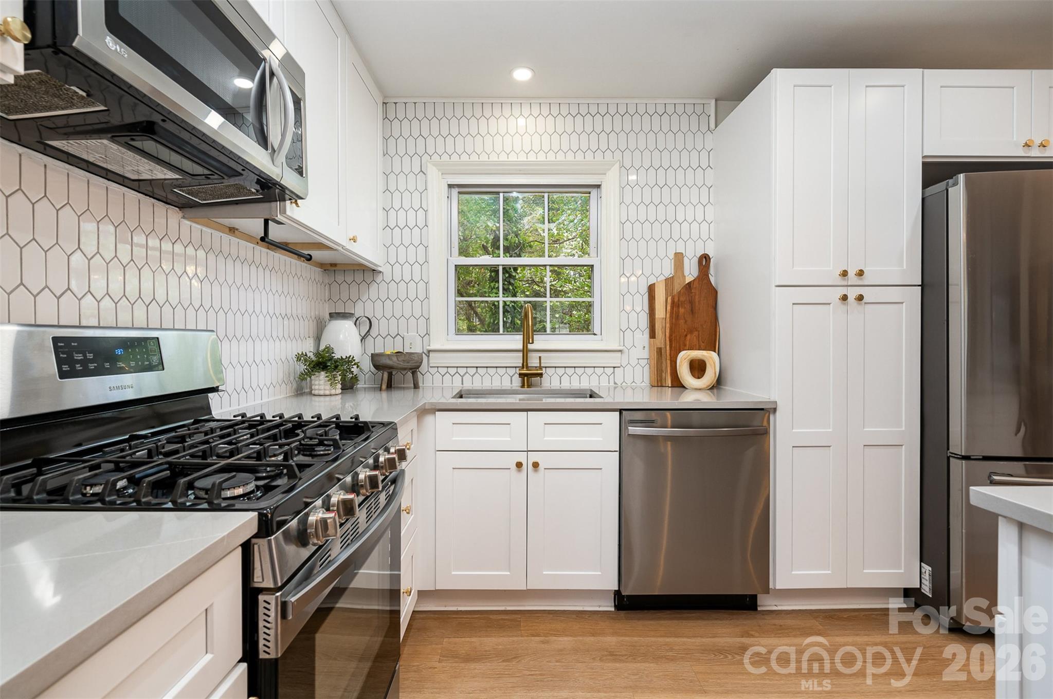 3524 Donovan Place 25