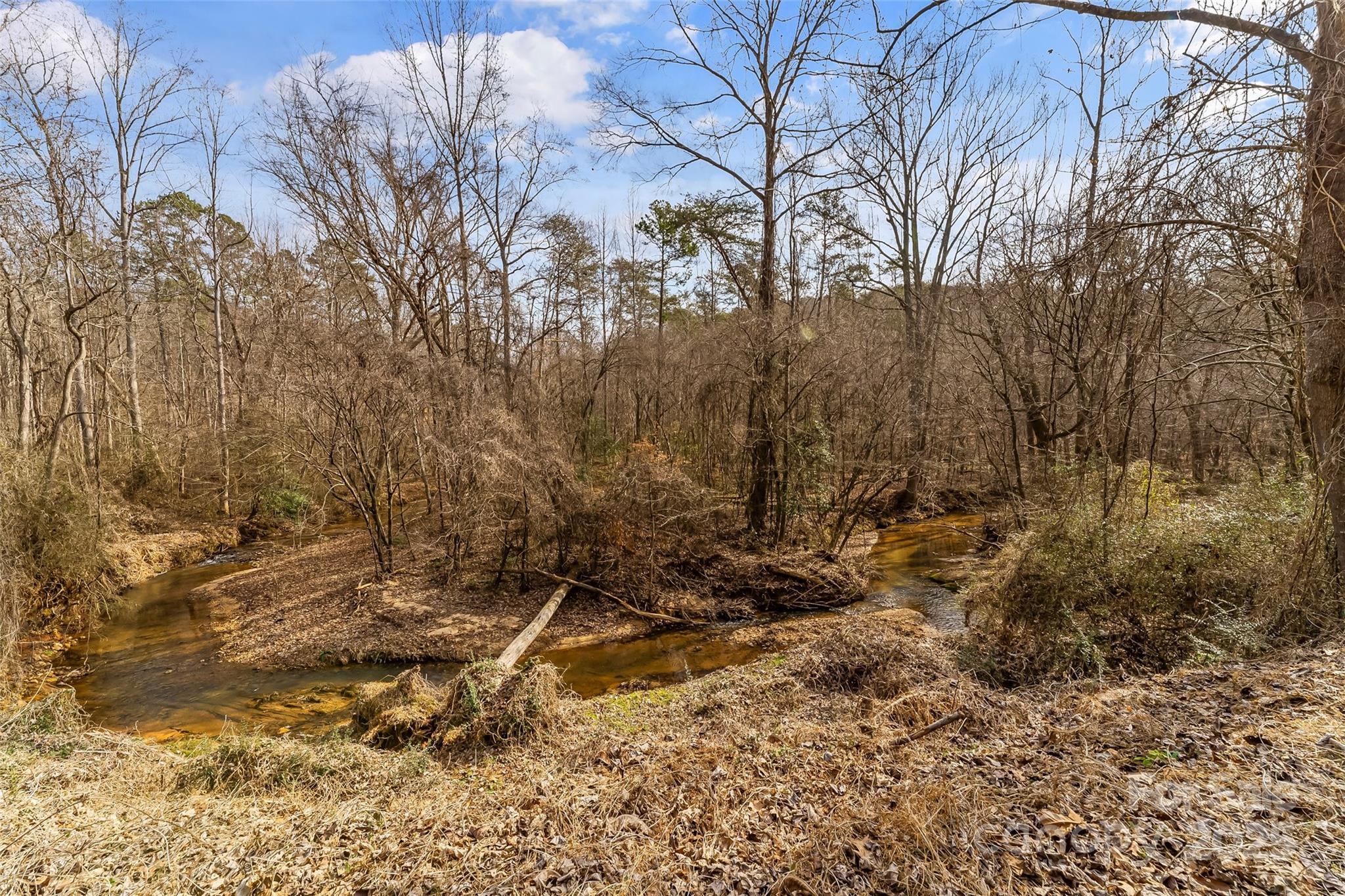 Dales Deer Creek - Land