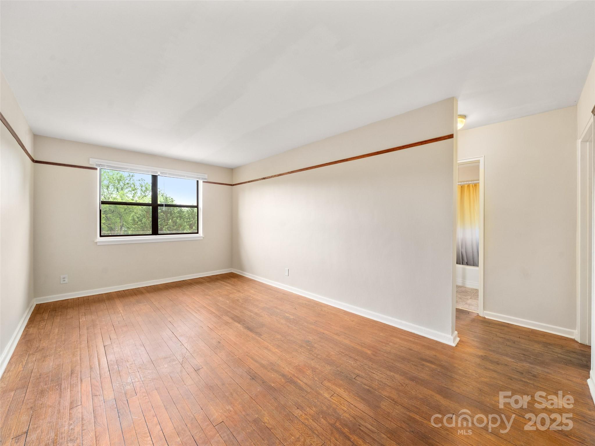 615 Biltmore Avenue I3