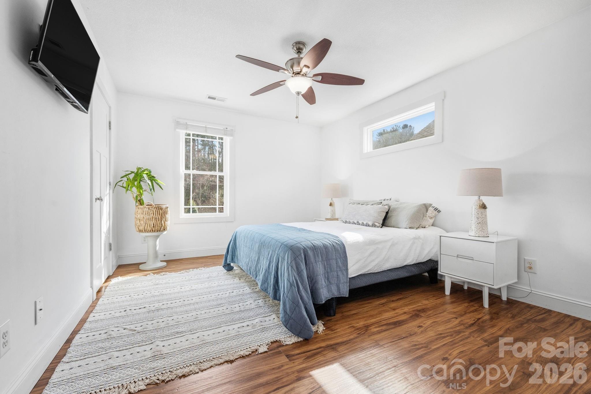 Mill Creek Townhomes - Residential