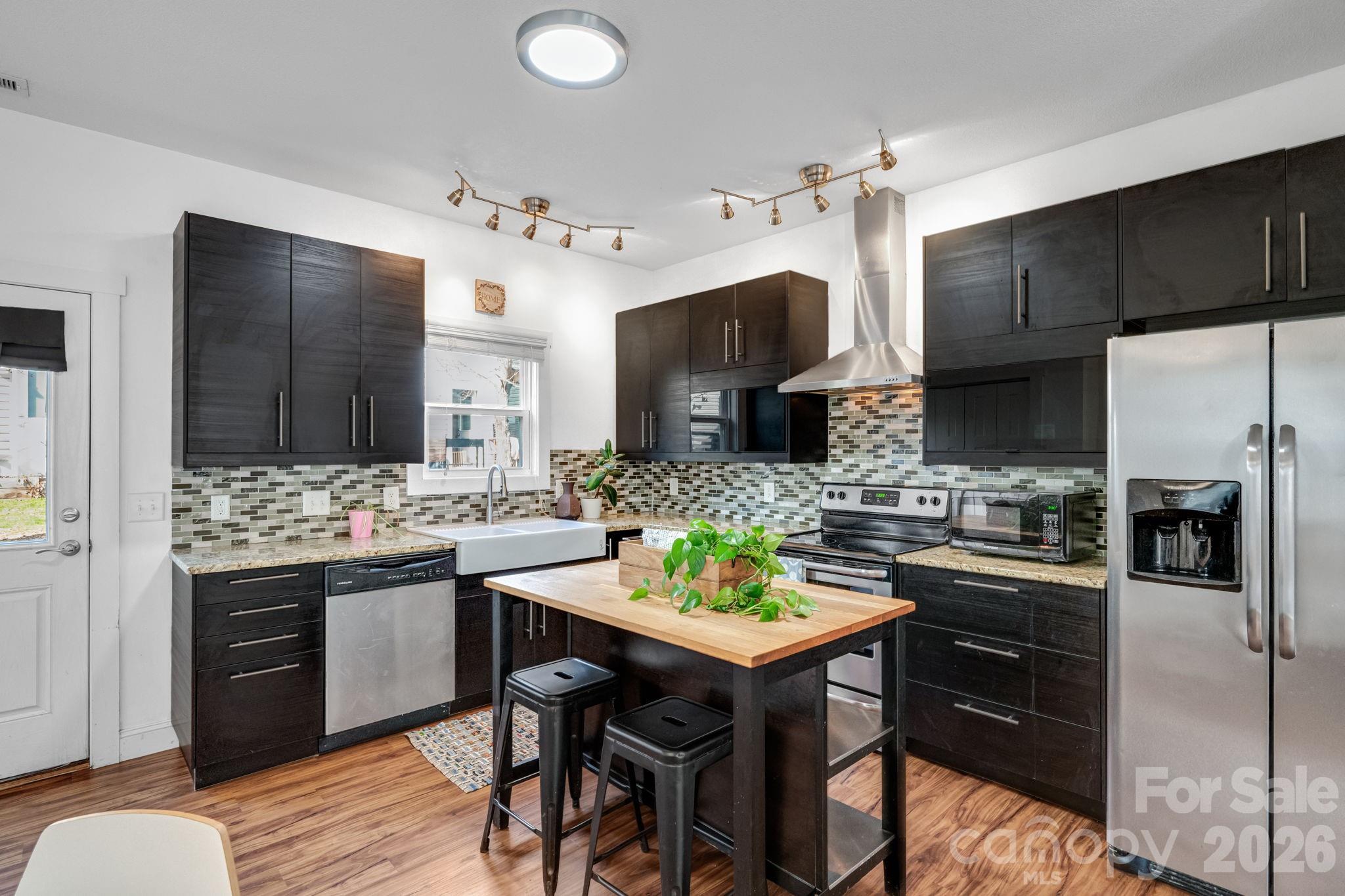 Mill Creek Townhomes - Residential