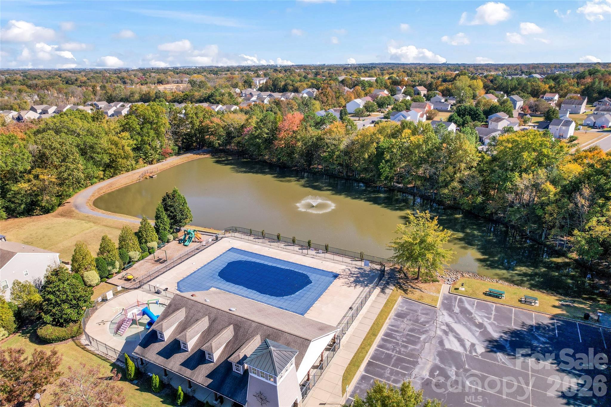 Waterlyn - Residential