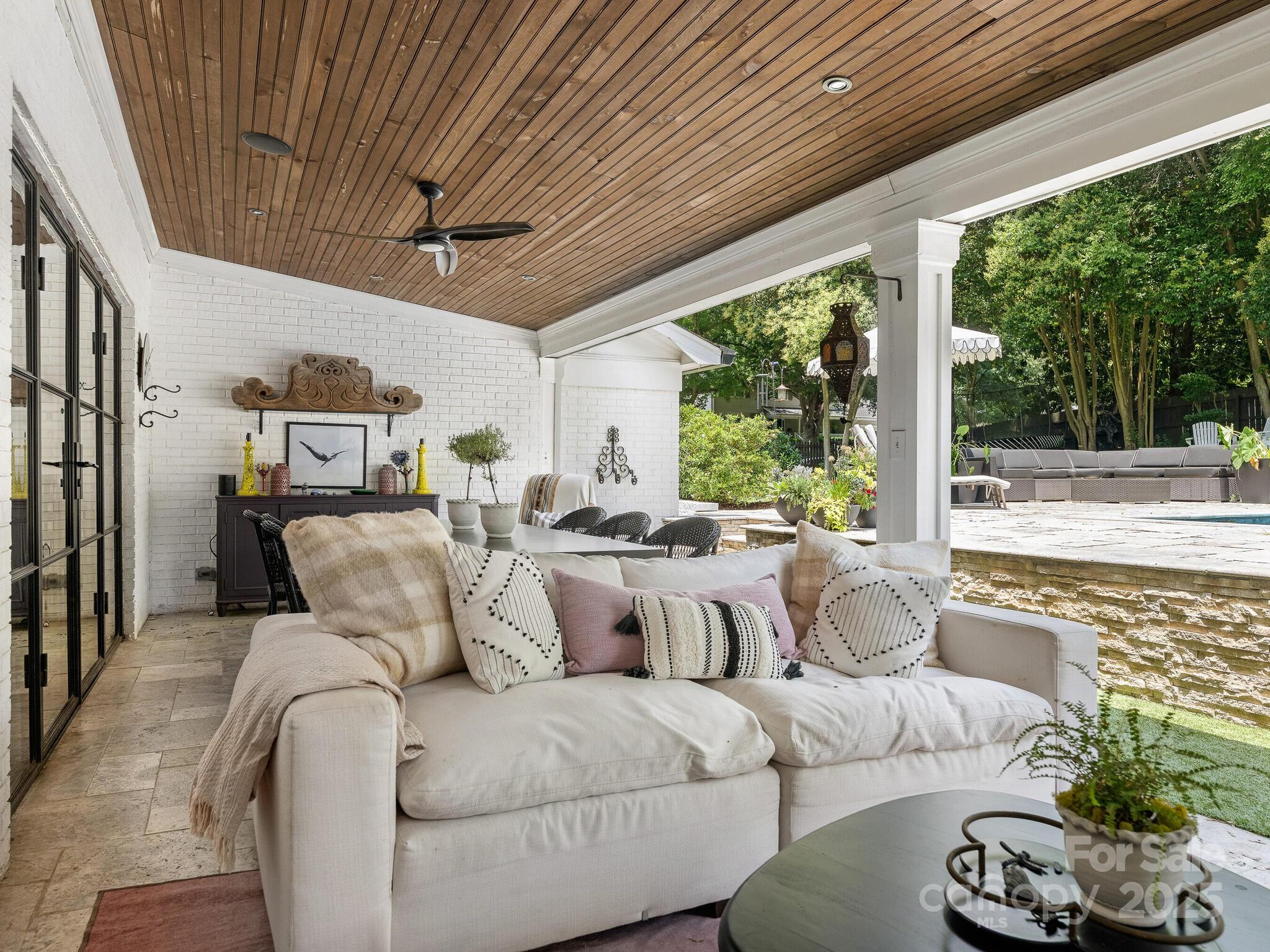 Barclay Downs - Residential