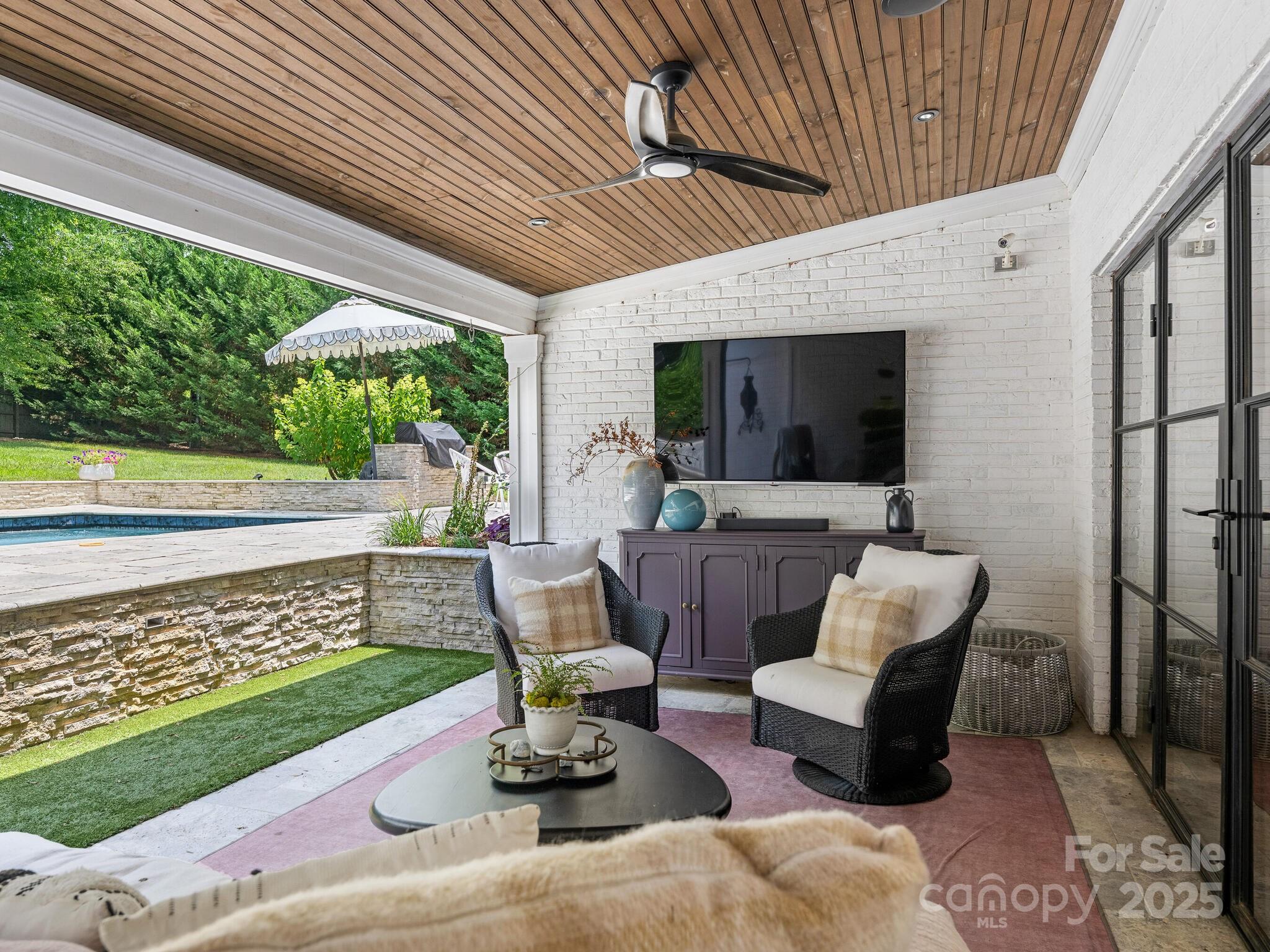 Barclay Downs - Residential