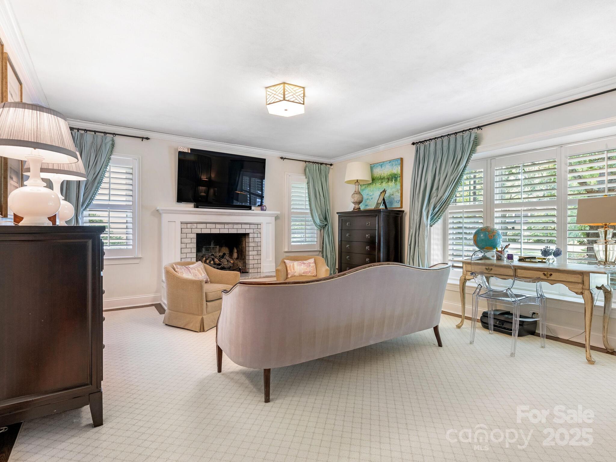 Barclay Downs - Residential