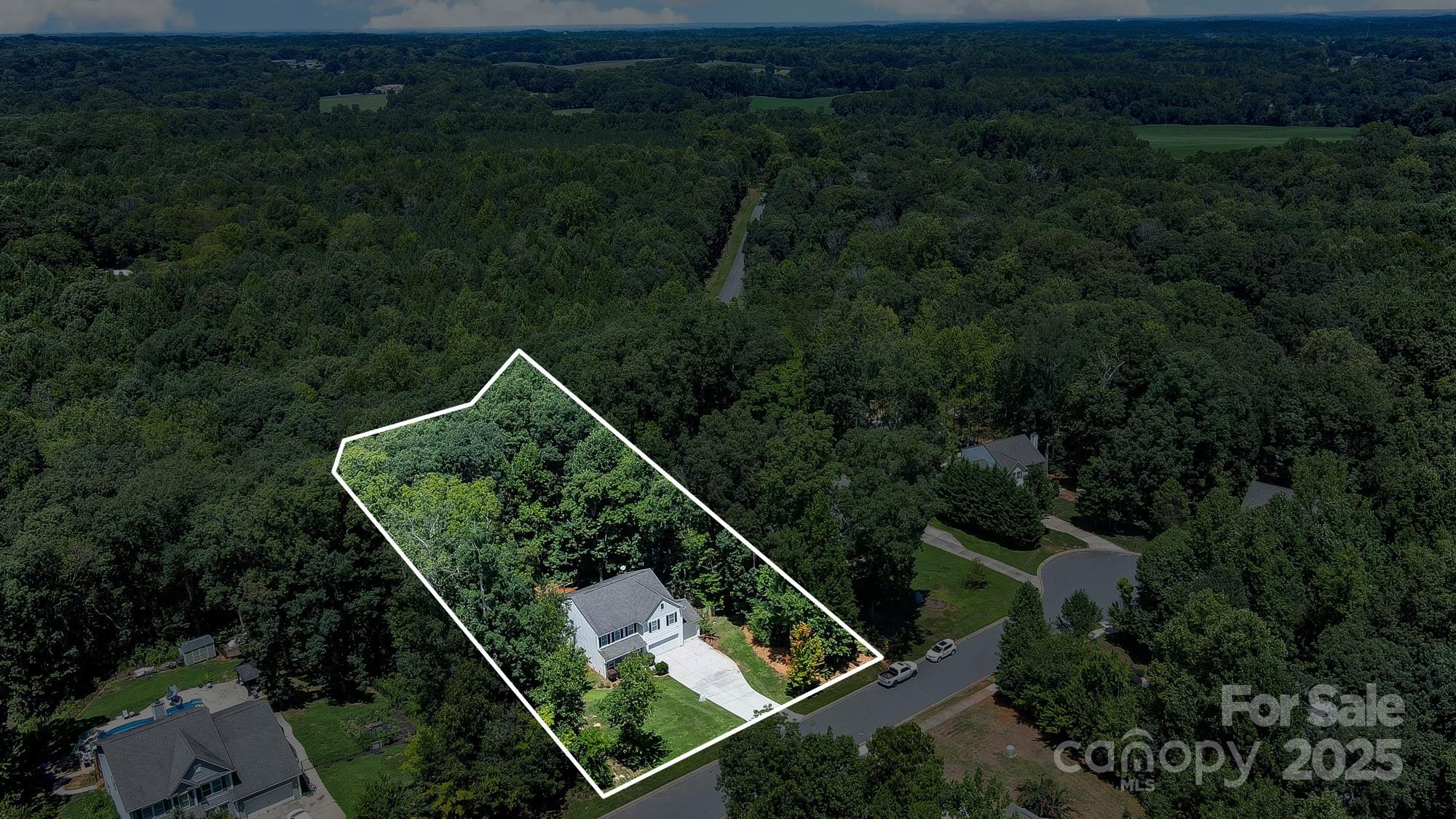 10815 Hadrians Walk Court