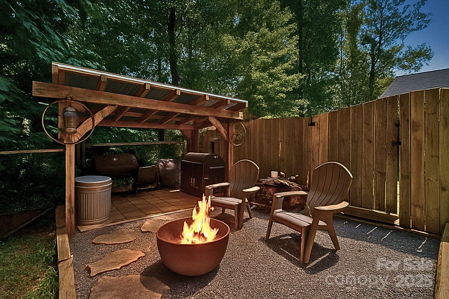 10815 Hadrians Walk Court