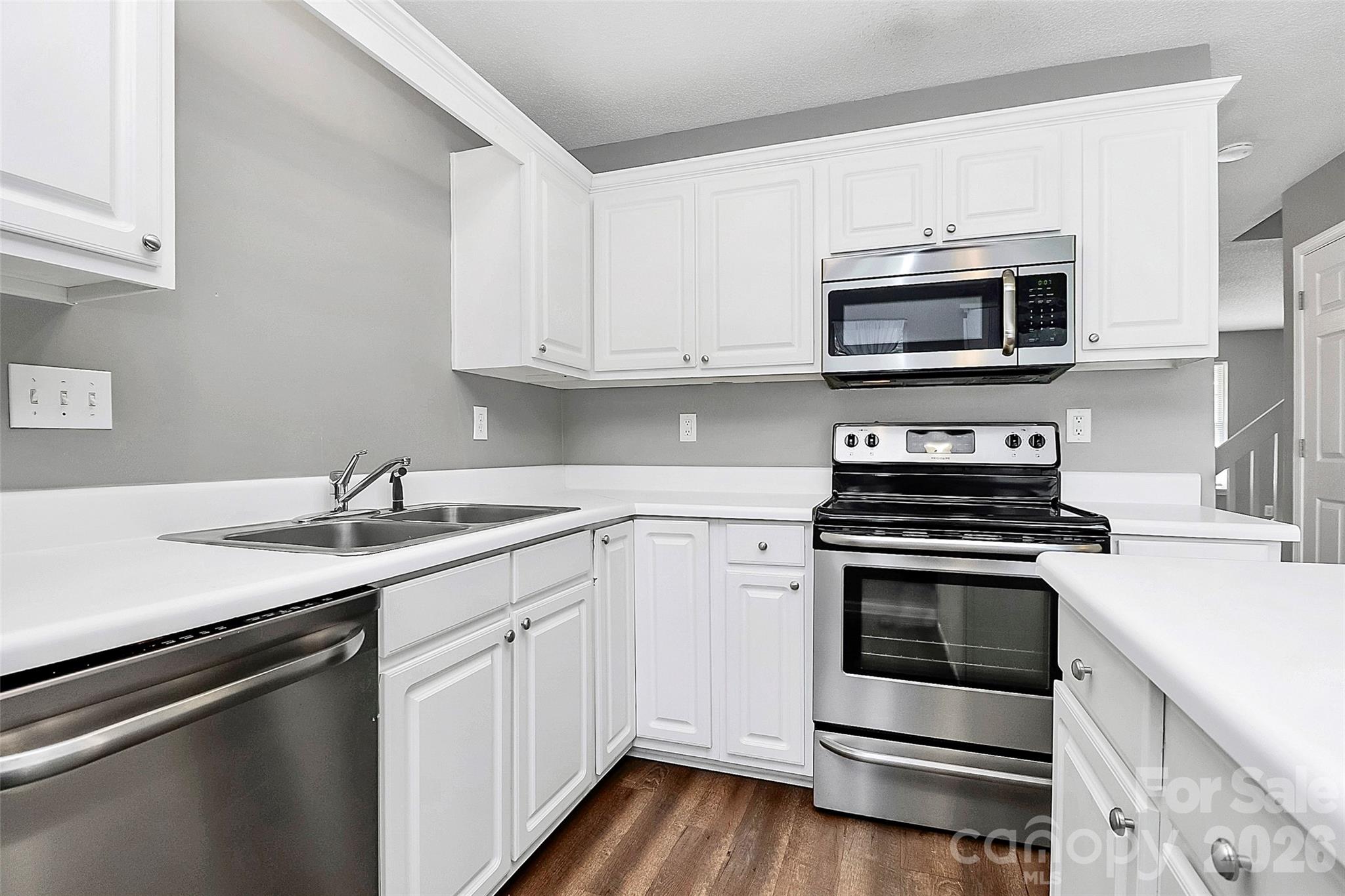 Holly Ridge - Residential