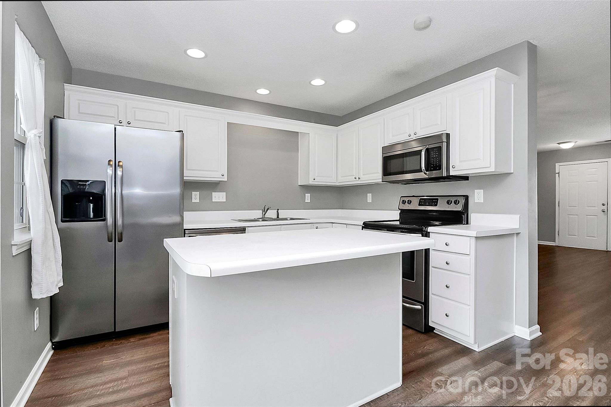 Holly Ridge - Residential