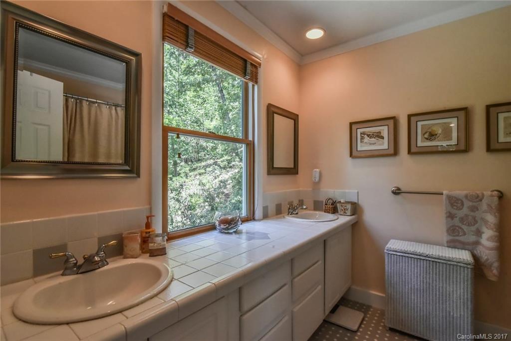 Skyline Village - Residential