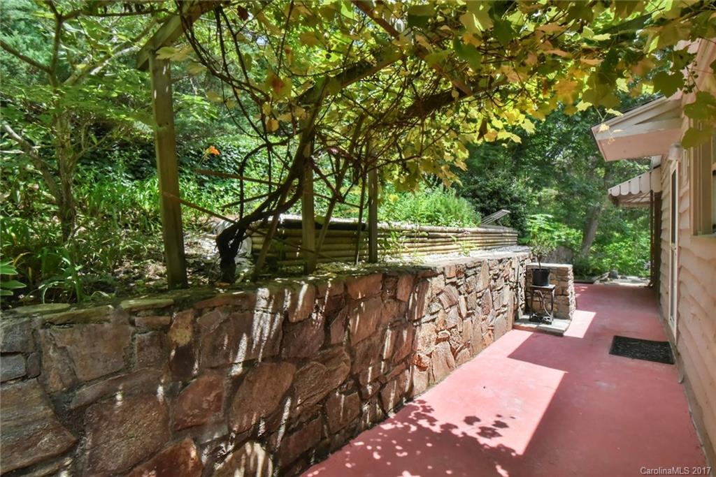 Skyline Village - Residential