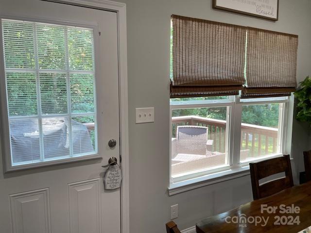 Avery Lake - Residential