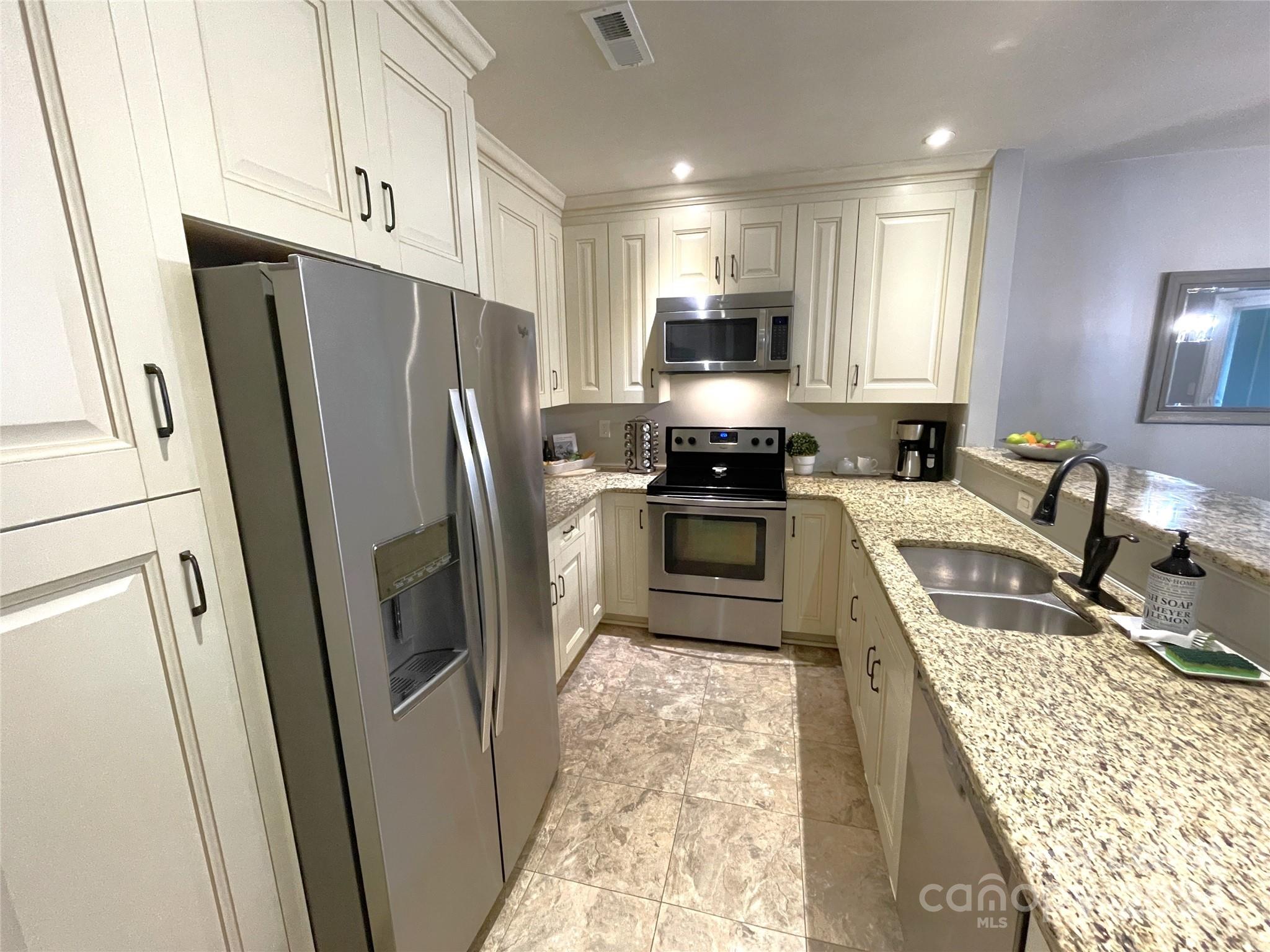 Windward - Residential Lease