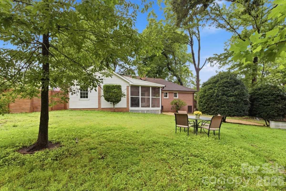Camelot Woods - Residential