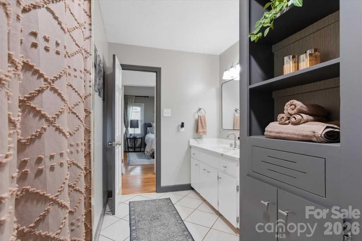 Camelot Woods - Residential