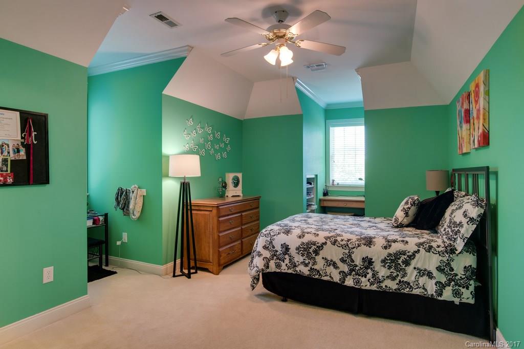 Kings Crossing - Residential