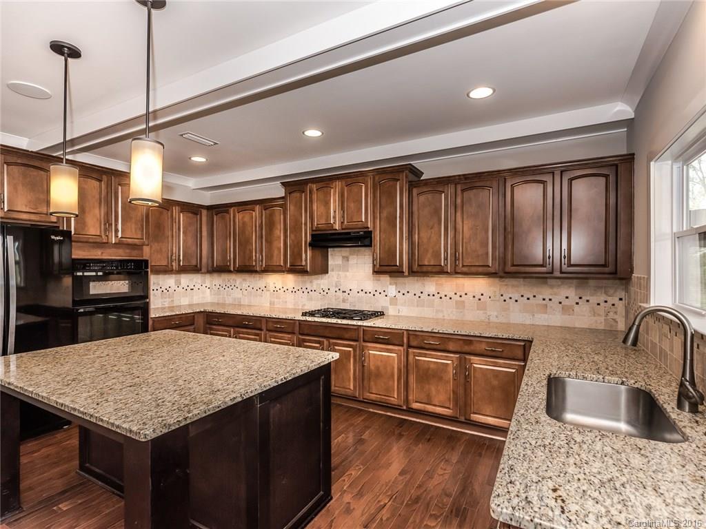 Lake Ridge - Residential