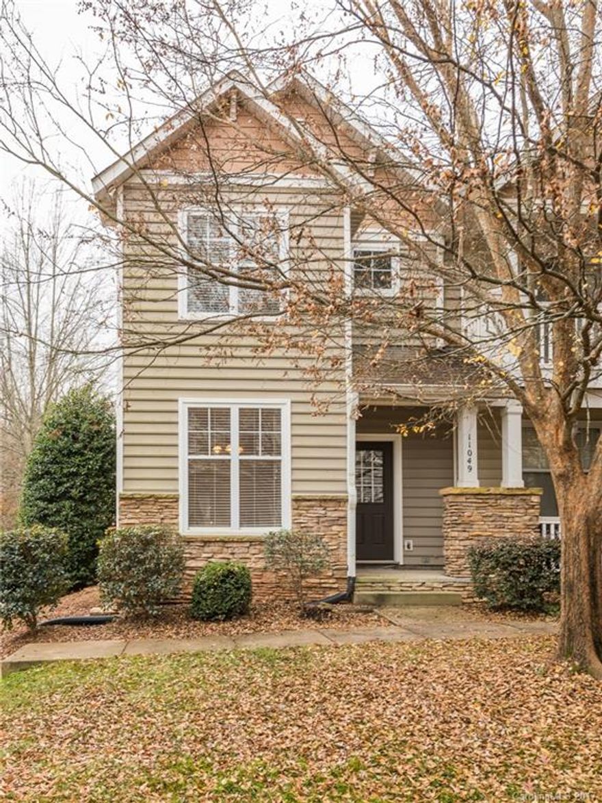 Welcome to this quiet end-unit condo in Ballantyne. Conveniently located minutes from shopping, restaurants and access to I485. Spacious and bright kitchen with lots of countertop space opens to large family room.  Built in storage unit in Family Room.  Beautiful hardwood floors in Dining Room.  Large Master Bedroom with plenty of room for large furniture pieces.  Double vanity in Master Bath. Spacious 2nd Bedroom and additional full Bath.  Don't miss this great opportunity!