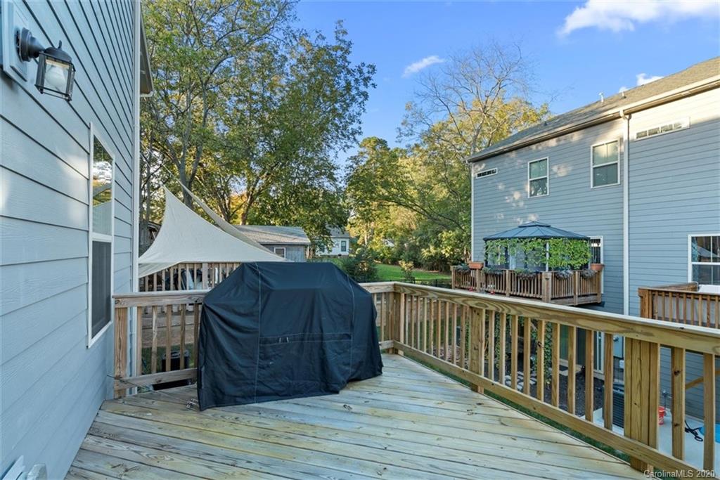 Oakhurst - Residential