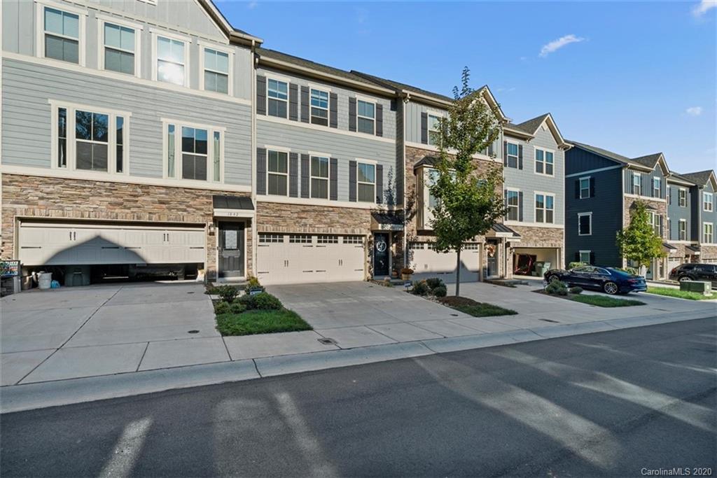 Oakhurst - Residential