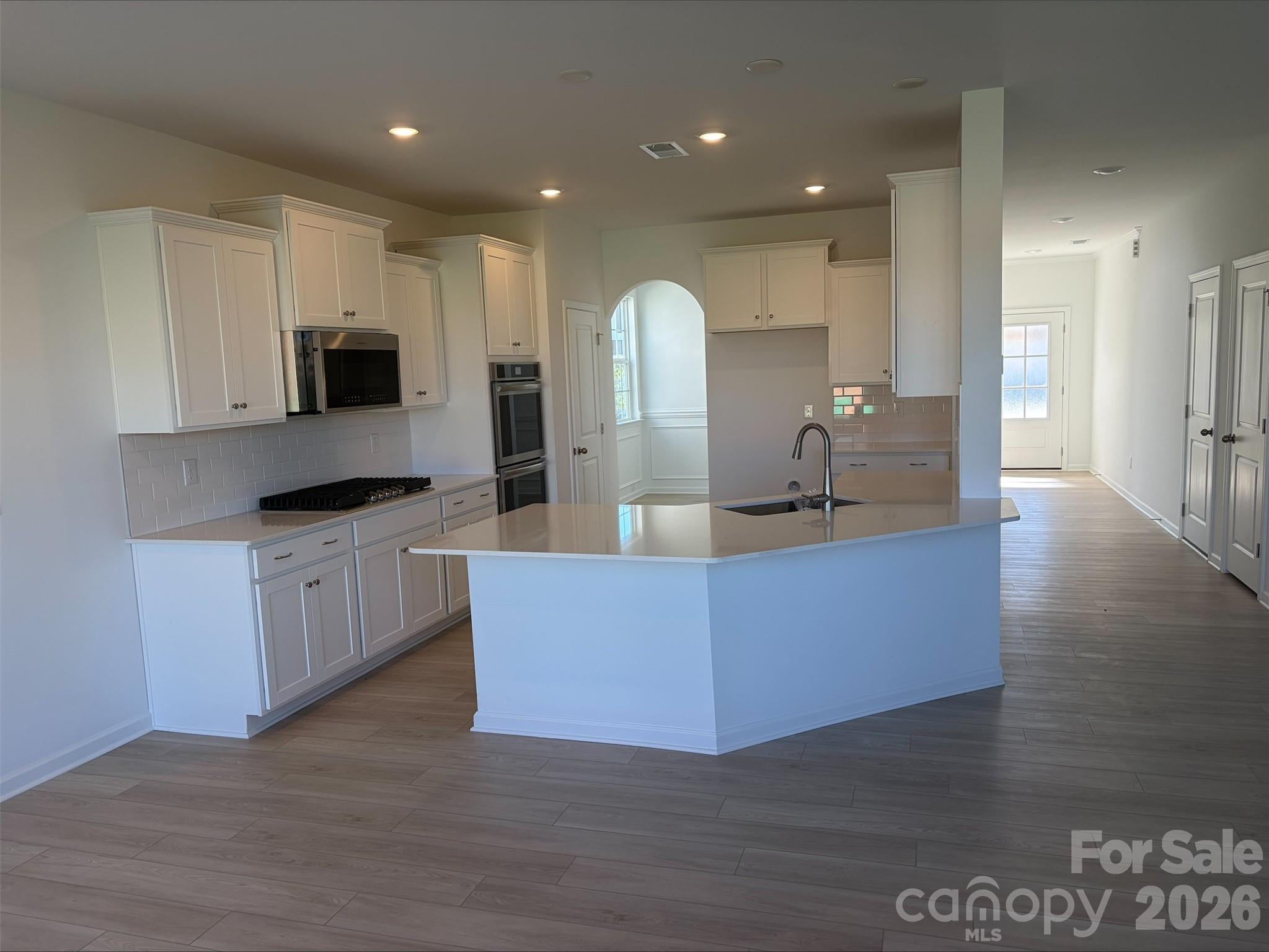 1634 Grassy Knoll Trail