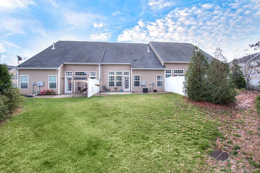 Palmetto Traces - Residential