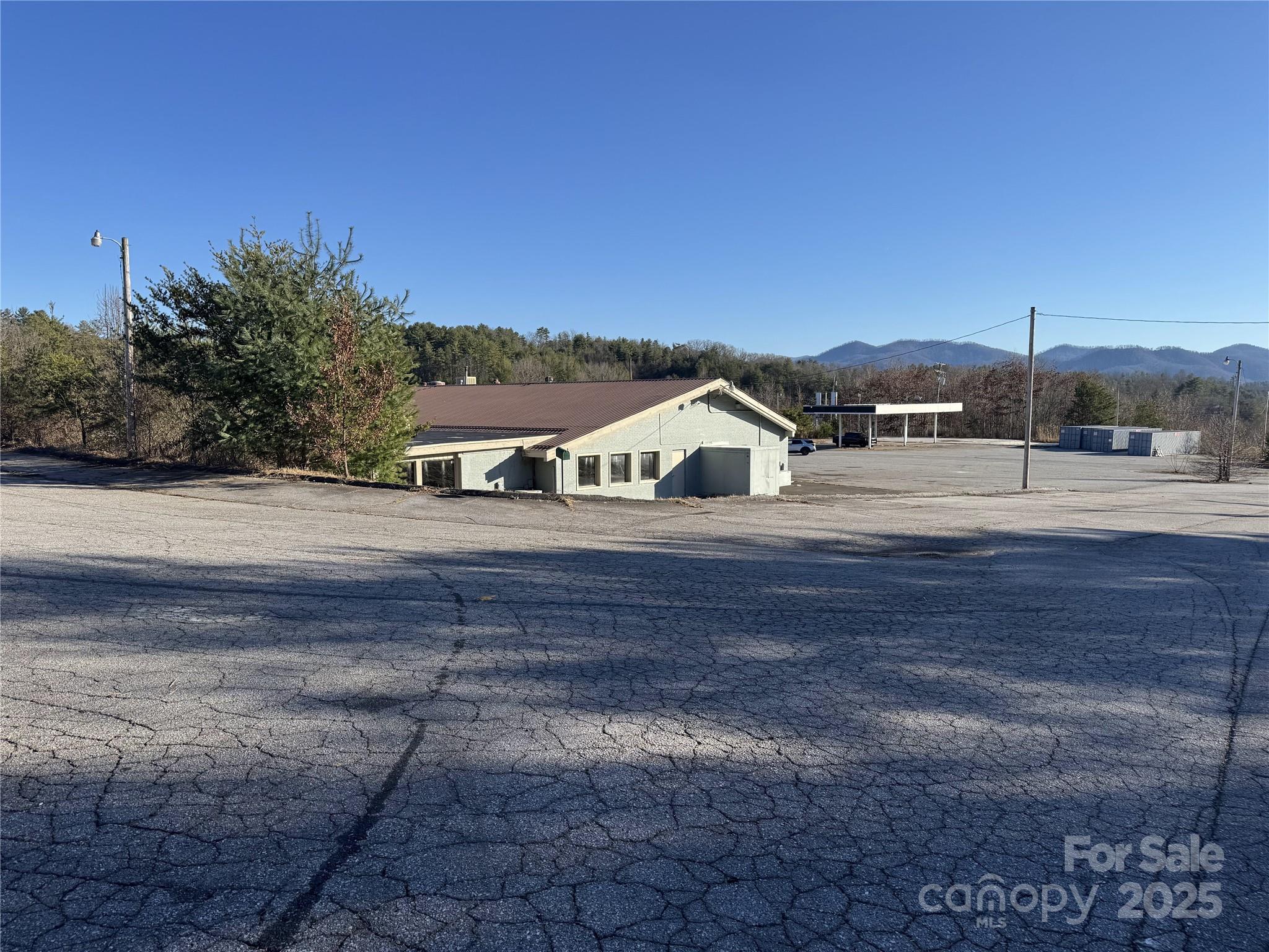 299 & 339 J F Robinson Lane