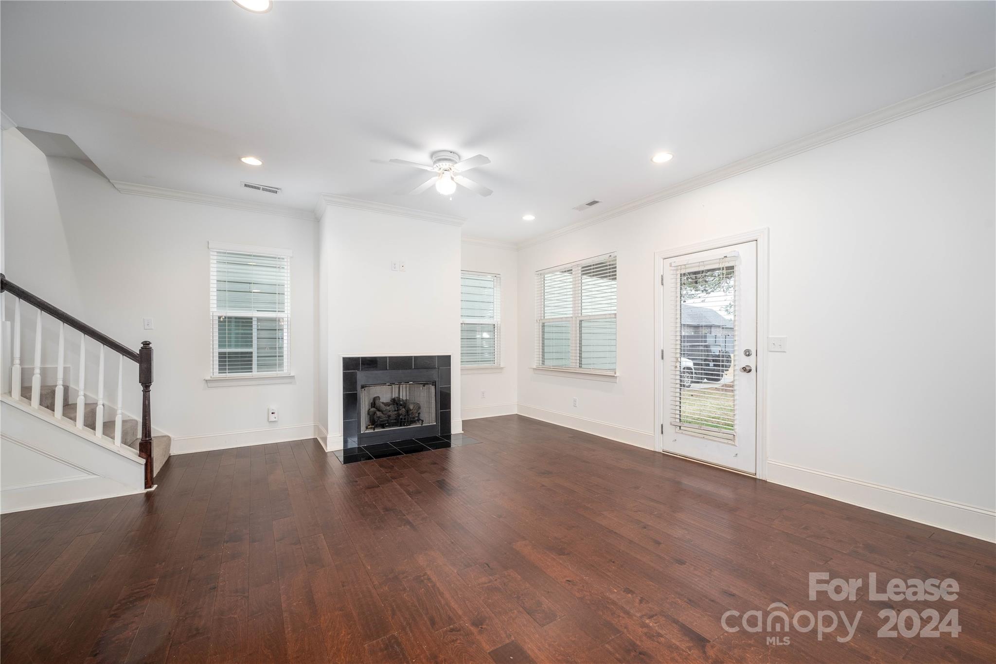 Harrogate at the Lake - Residential Lease