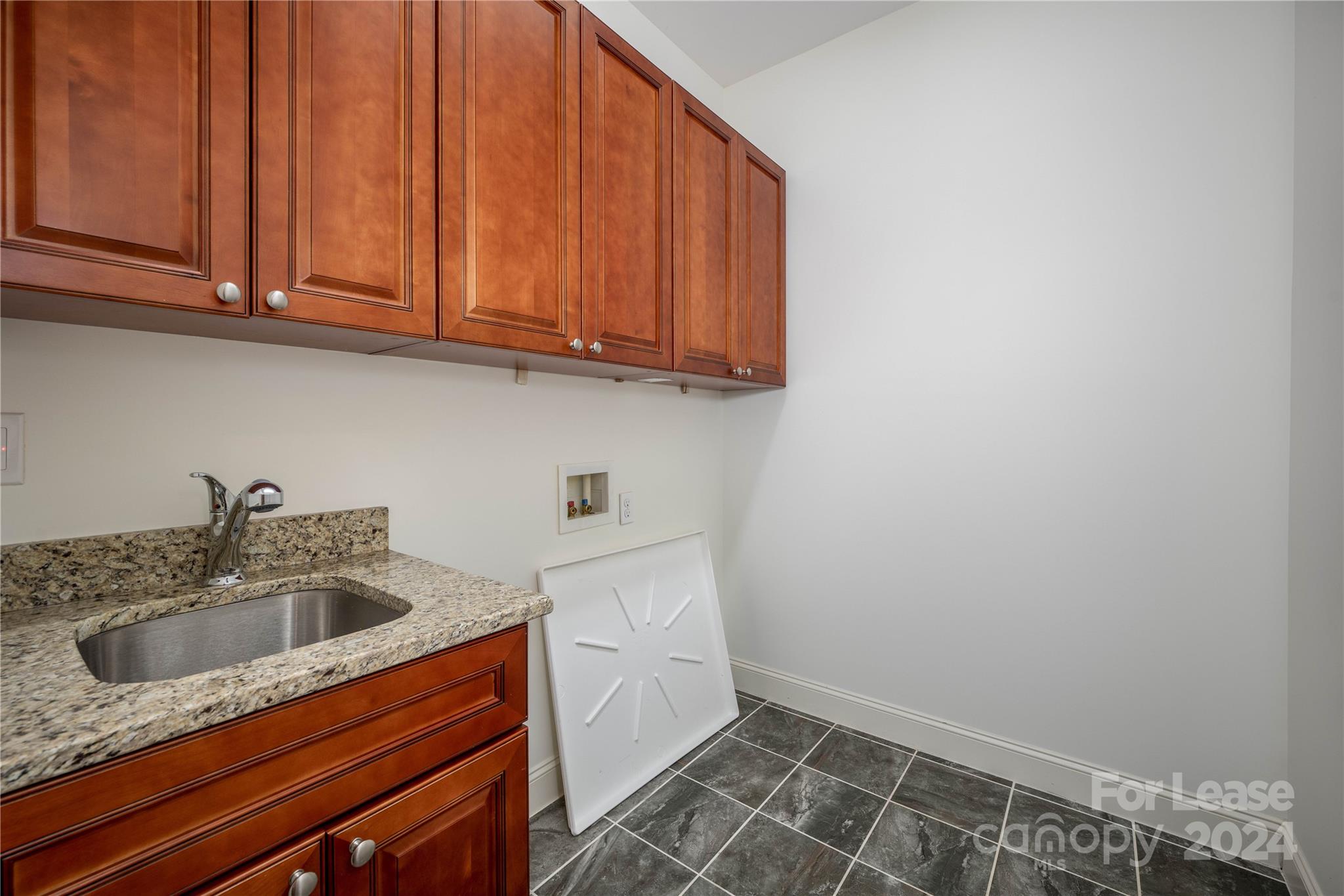 Harrogate at the Lake - Residential Lease