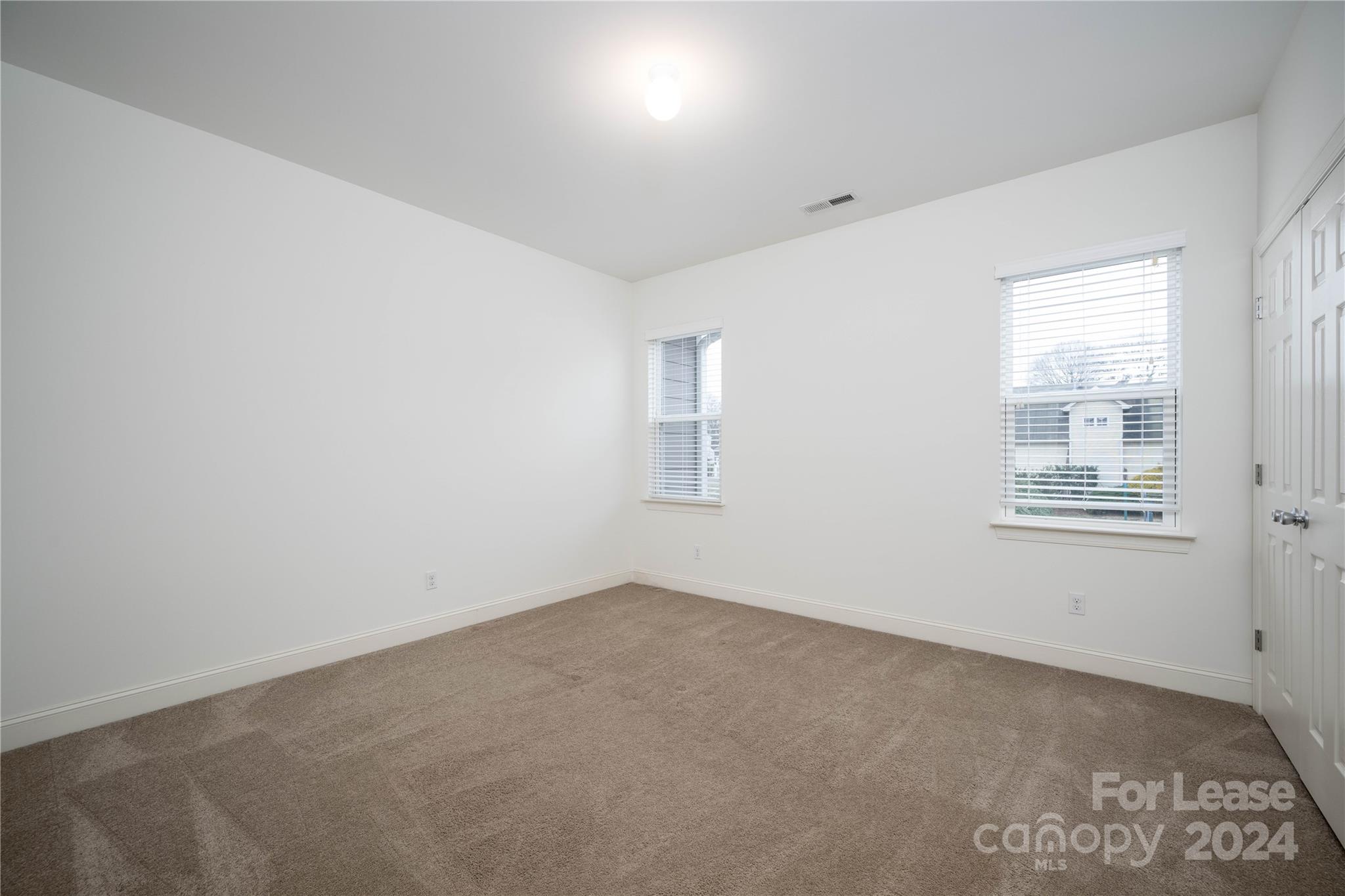 Harrogate at the Lake - Residential Lease