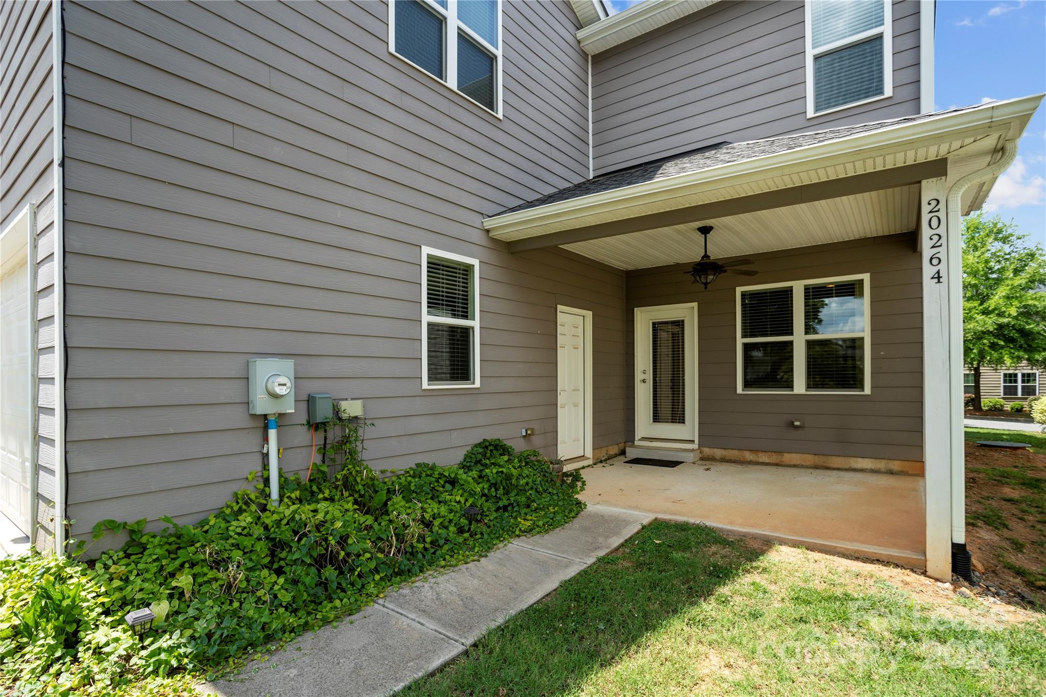 Harrogate at the Lake - Residential Lease