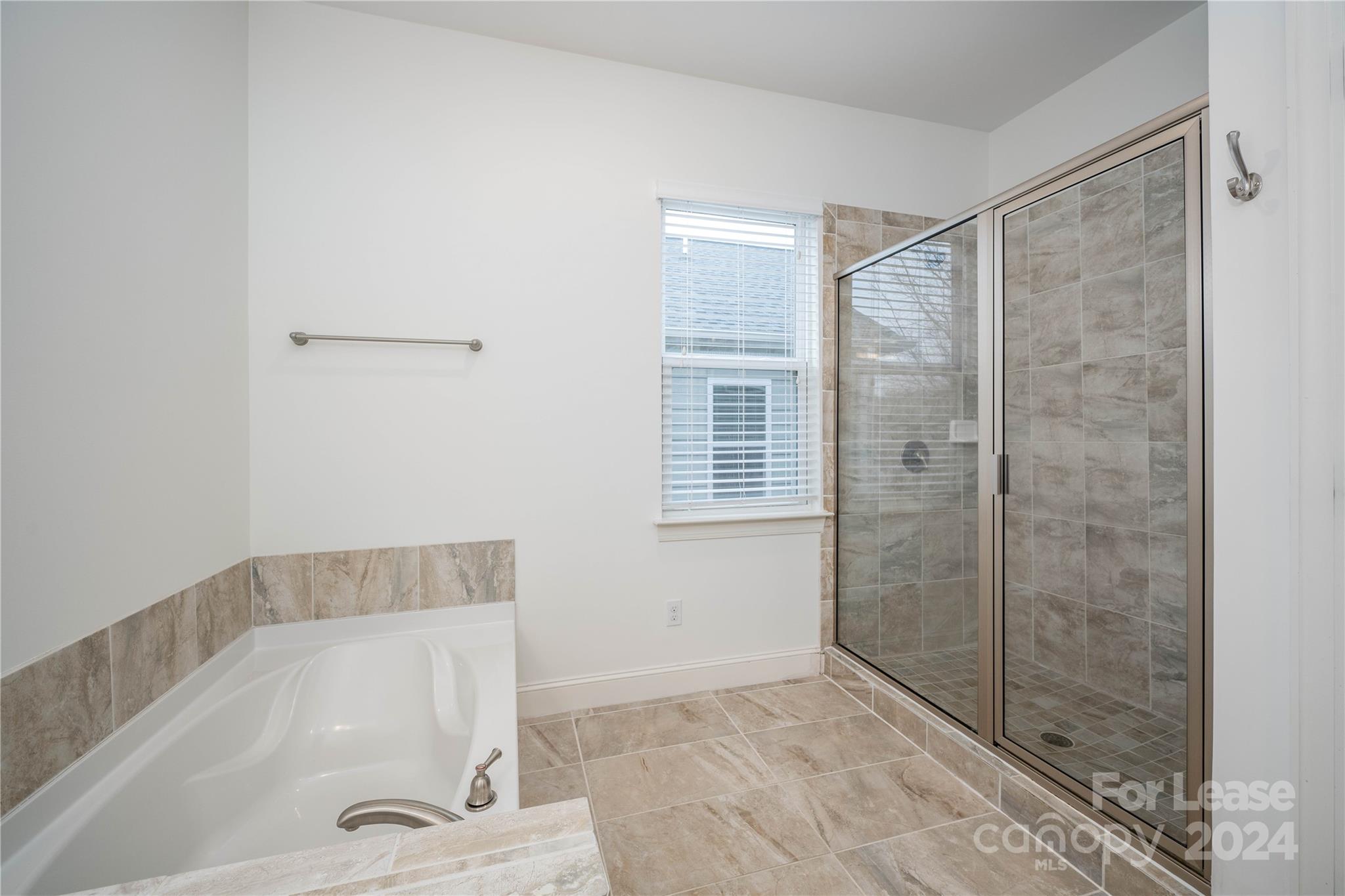 Harrogate at the Lake - Residential Lease