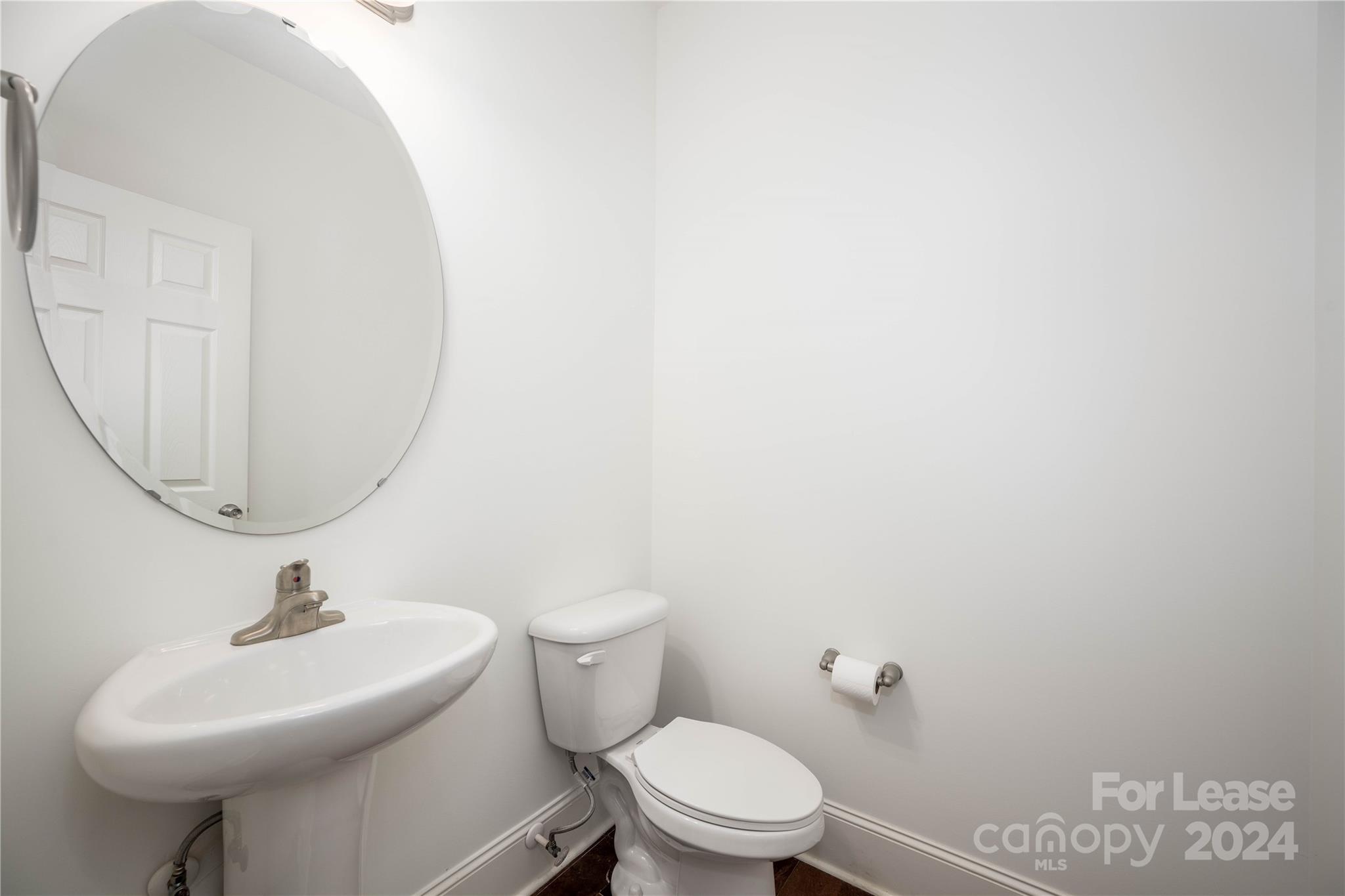 Harrogate at the Lake - Residential Lease