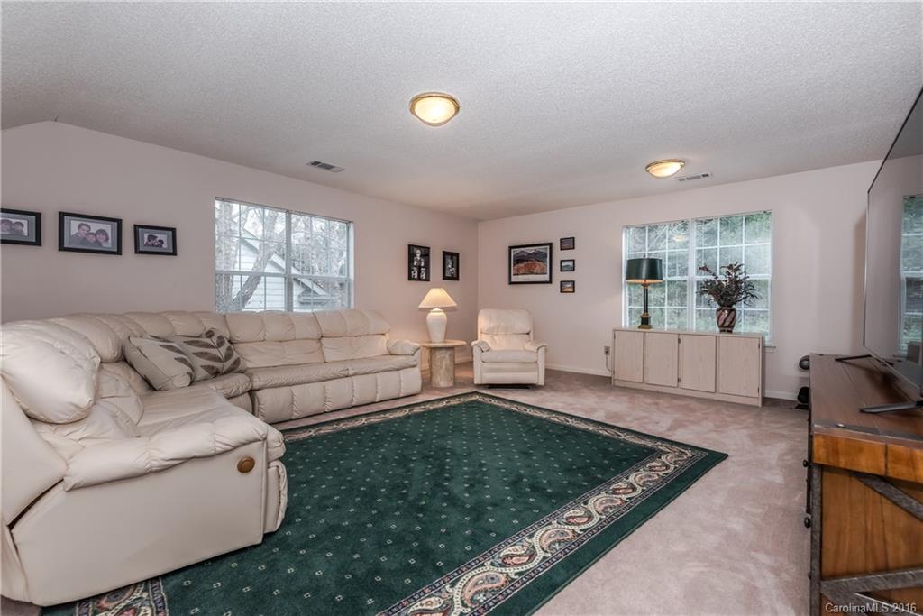 Cameron Wood - Residential