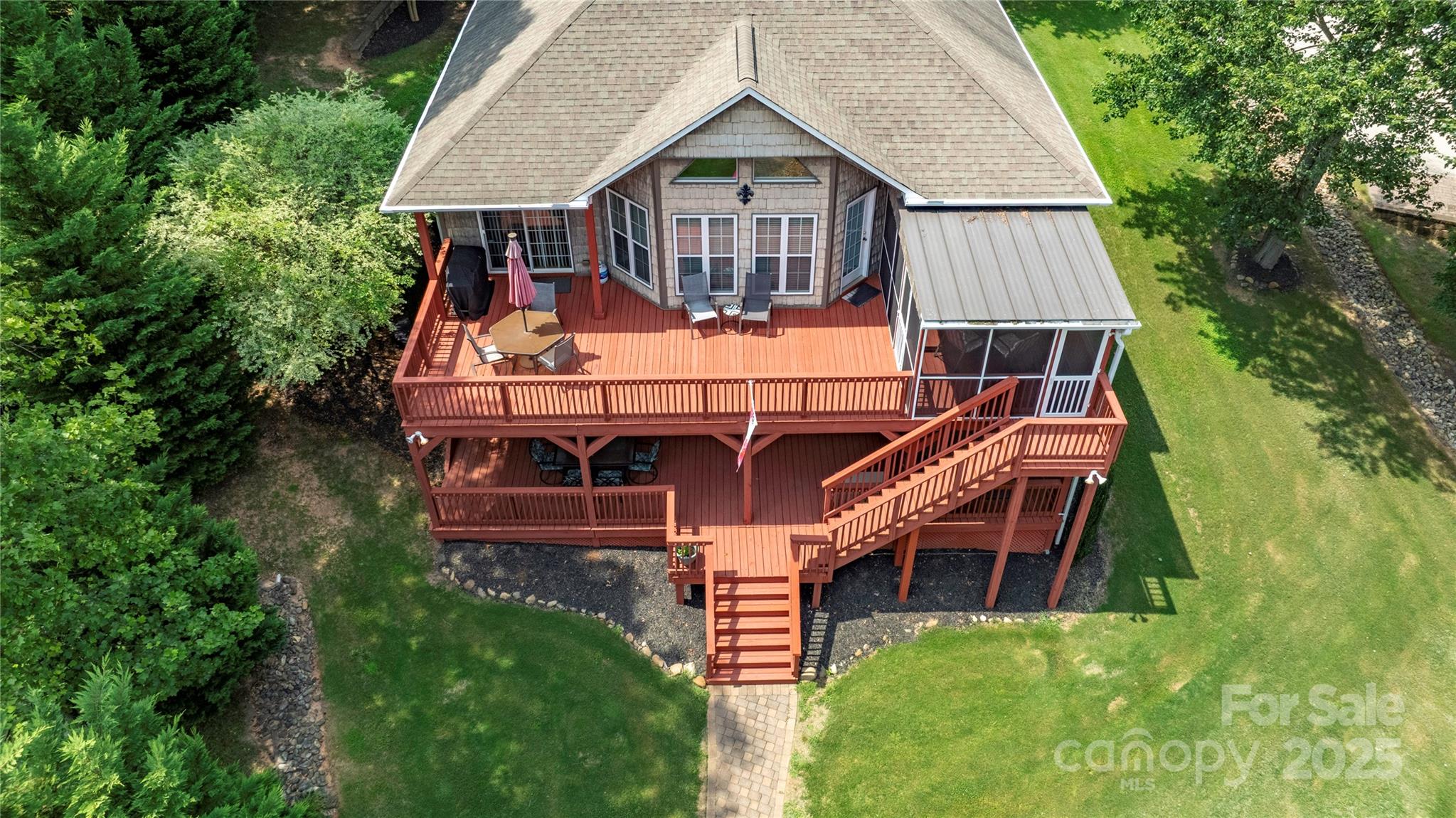 4478 Lake Drive