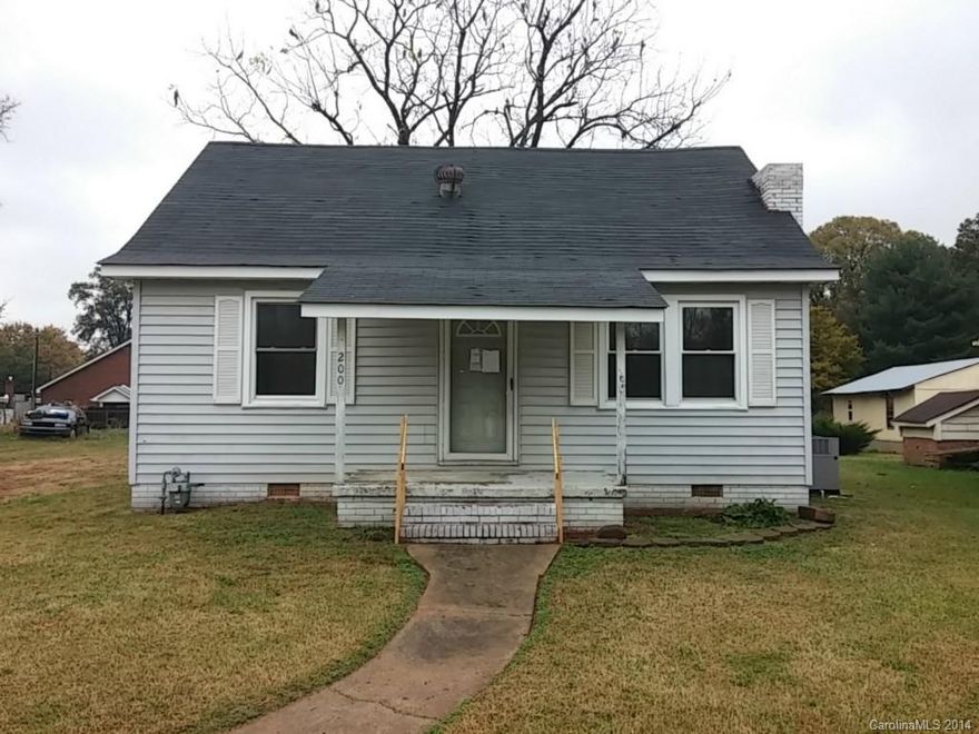 Close to downtown Davidson! Fantastic detached 2 car garage! Home sits on 1/4 acre flat lot! Fireplace in living room! Lots of potential on the inside! Come finish the work that has been started! Price reduced. The seller has directed that all offers on this listing must be made online via HomePath.com. Please go to HomePath.com to make an offer. This is a Fannie Mae HomePath Property.