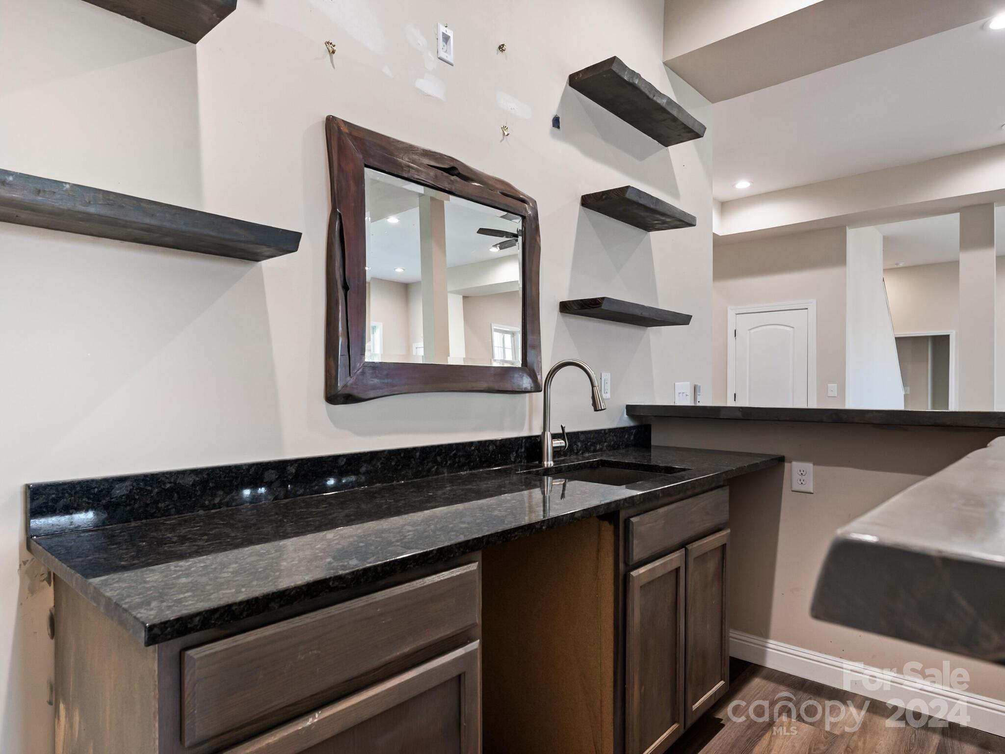 River Lake - Residential